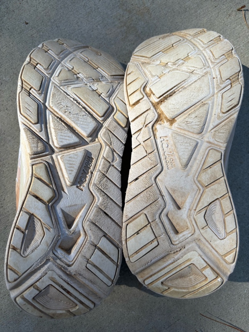 Hoka One One Arahi 4 Light Lunar Rock Grey and Tan Women's Running Shoes size 10 - Picture 8 of 12